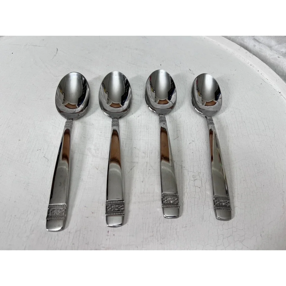 Oneida Anaheim Tablespoons 18/0 Stainless Steel Glossy Soup Spoons Set of 4